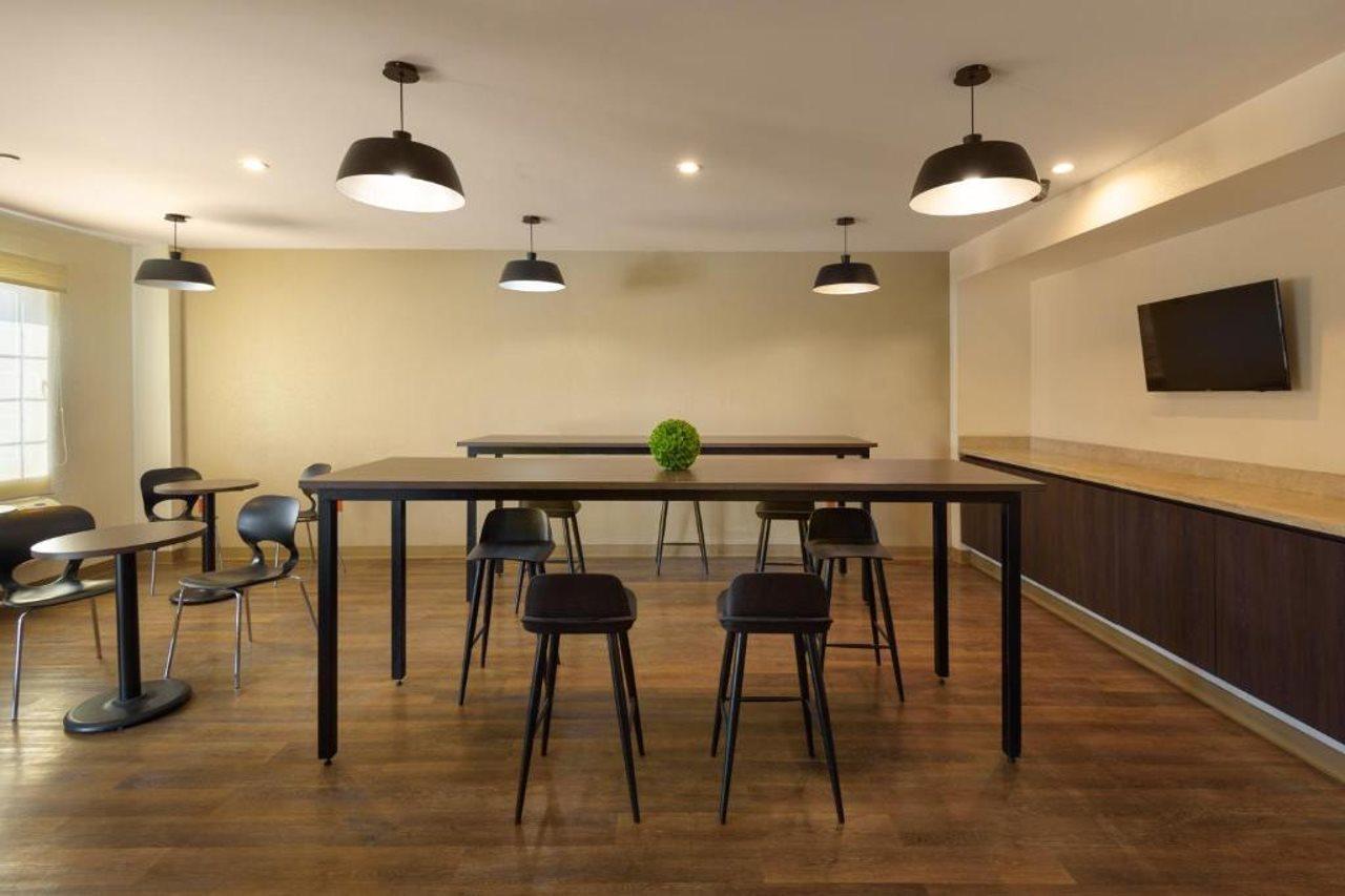 Jurica Extended Suites Queretaro Juriquilla المظهر الخارجي الصورة